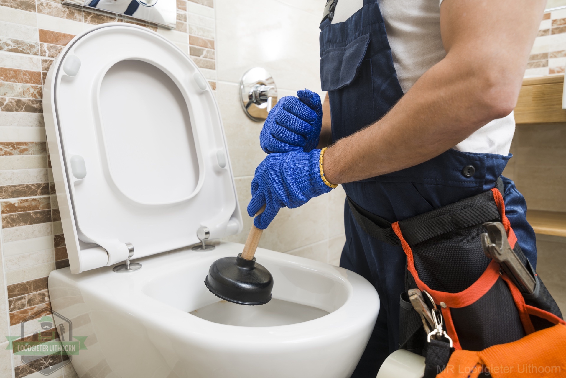 WC verstopt Loodgieter in Uithoorn WC verstopt Loodgieter in Uithoorn